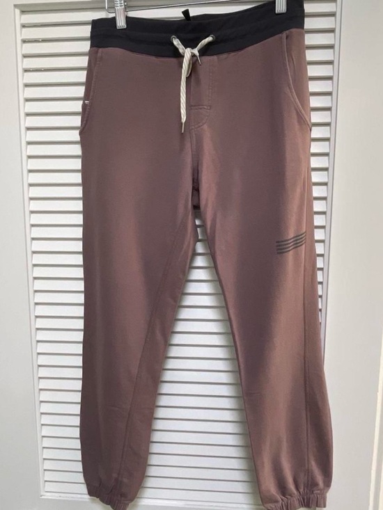 Vuori Pants - Vuori Mauve-Brown Joggers with Black Waistband